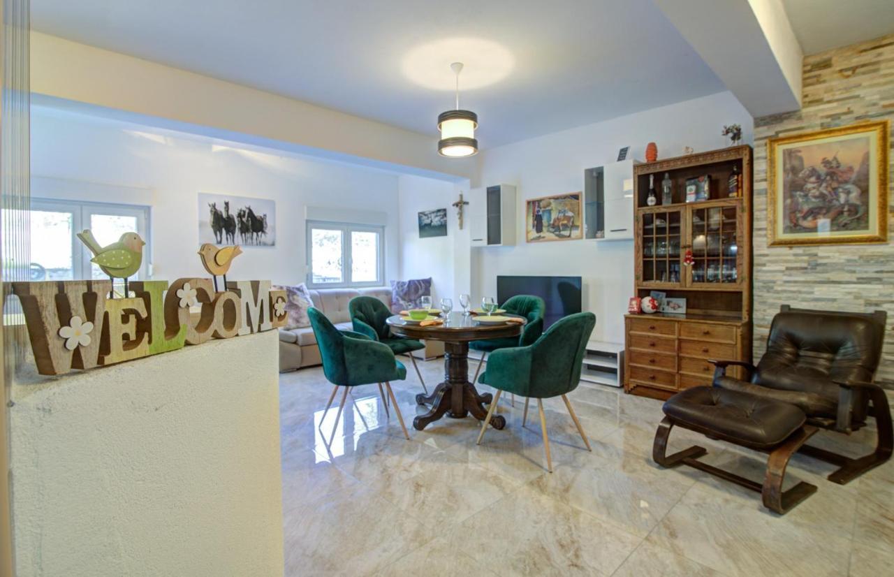 Appartamento House Of Velebit Adria Senj  Esterno foto